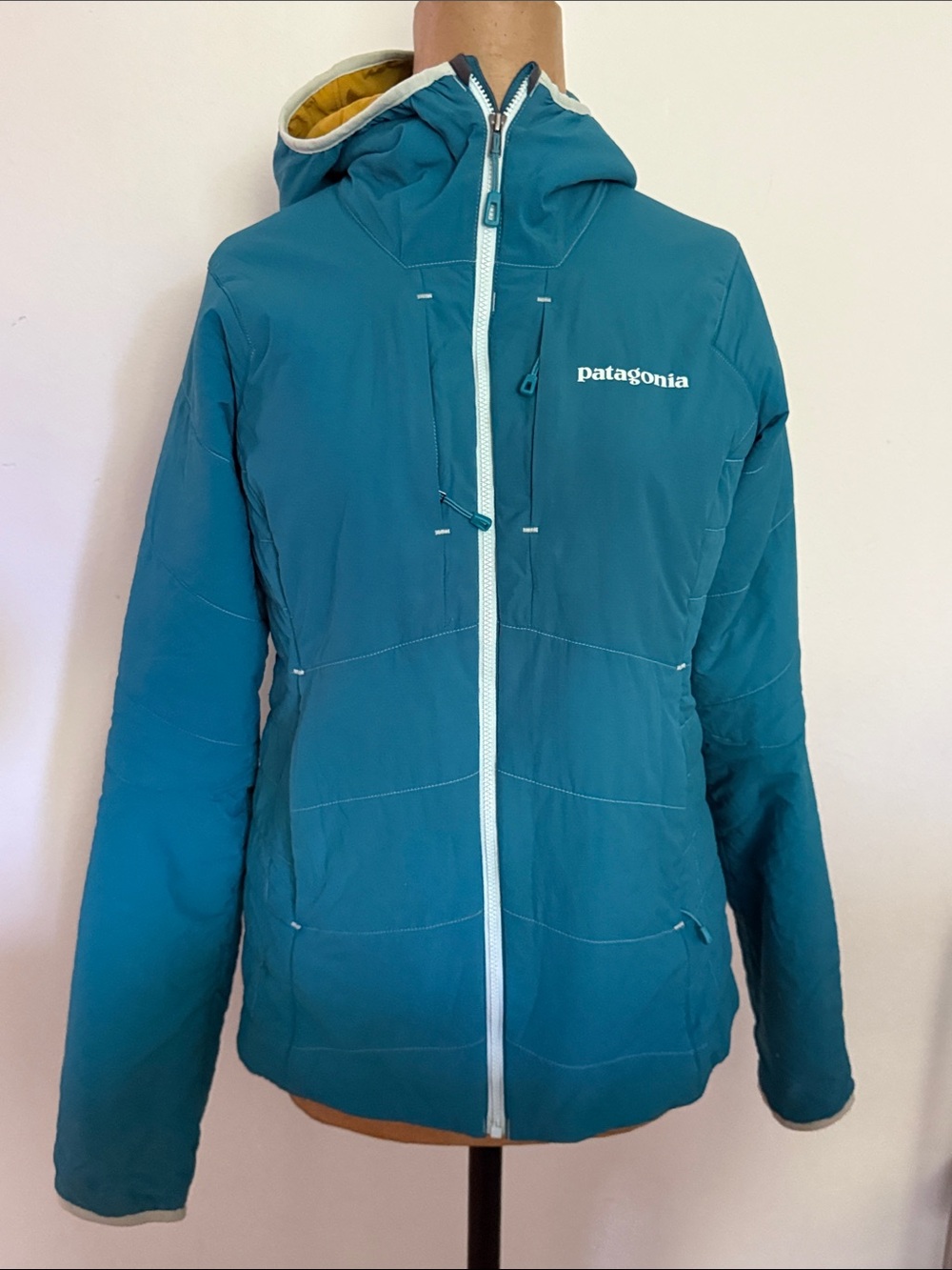 Patagonia sz S Air Nano Hoodie Teal Puffer Jacket zip front with light blue trim